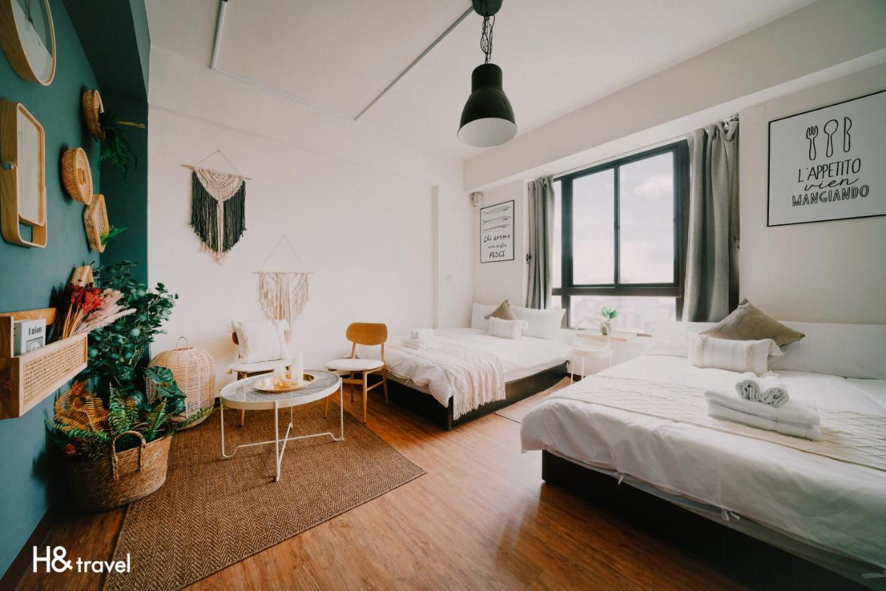 Tainan Sleepie Inn Bagian luar foto