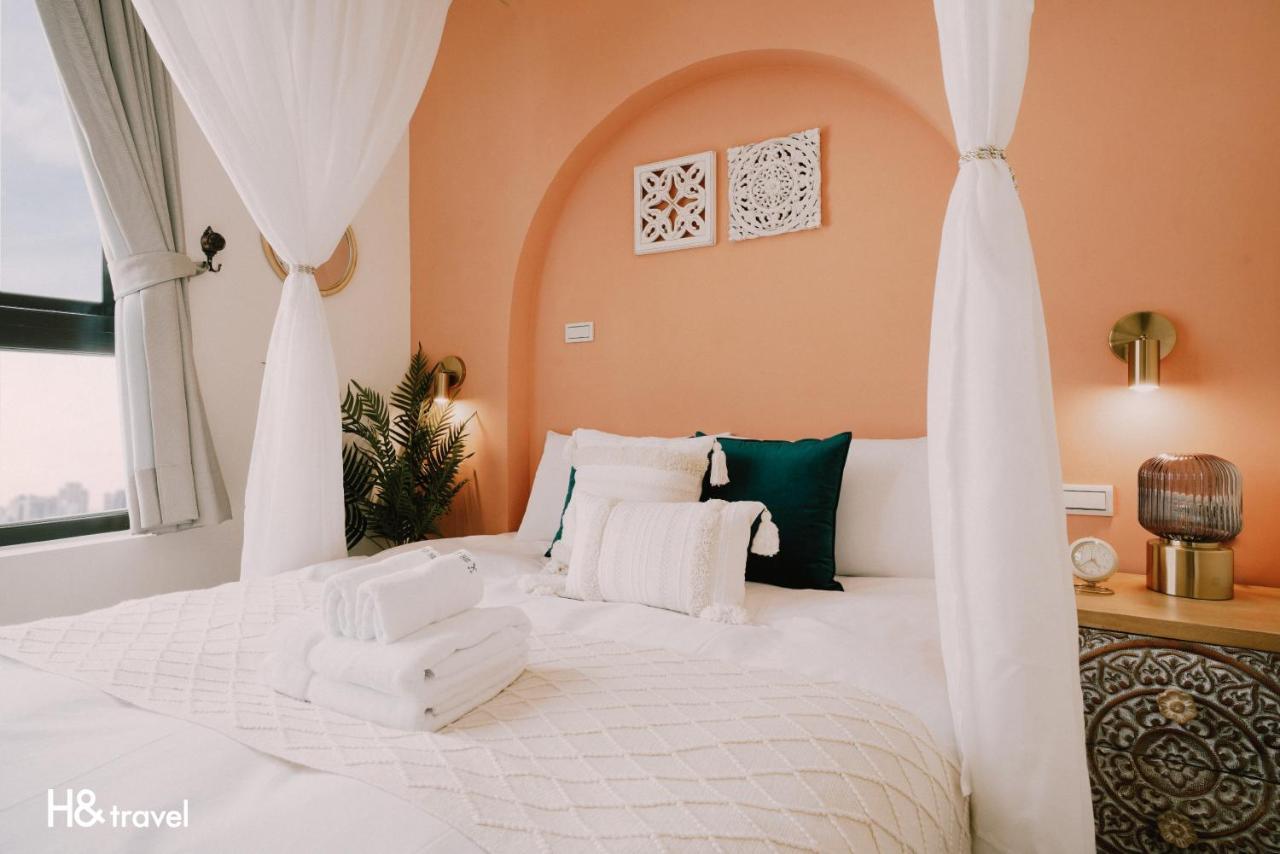Tainan Sleepie Inn Bagian luar foto