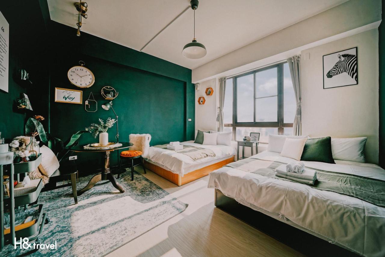 Tainan Sleepie Inn Bagian luar foto