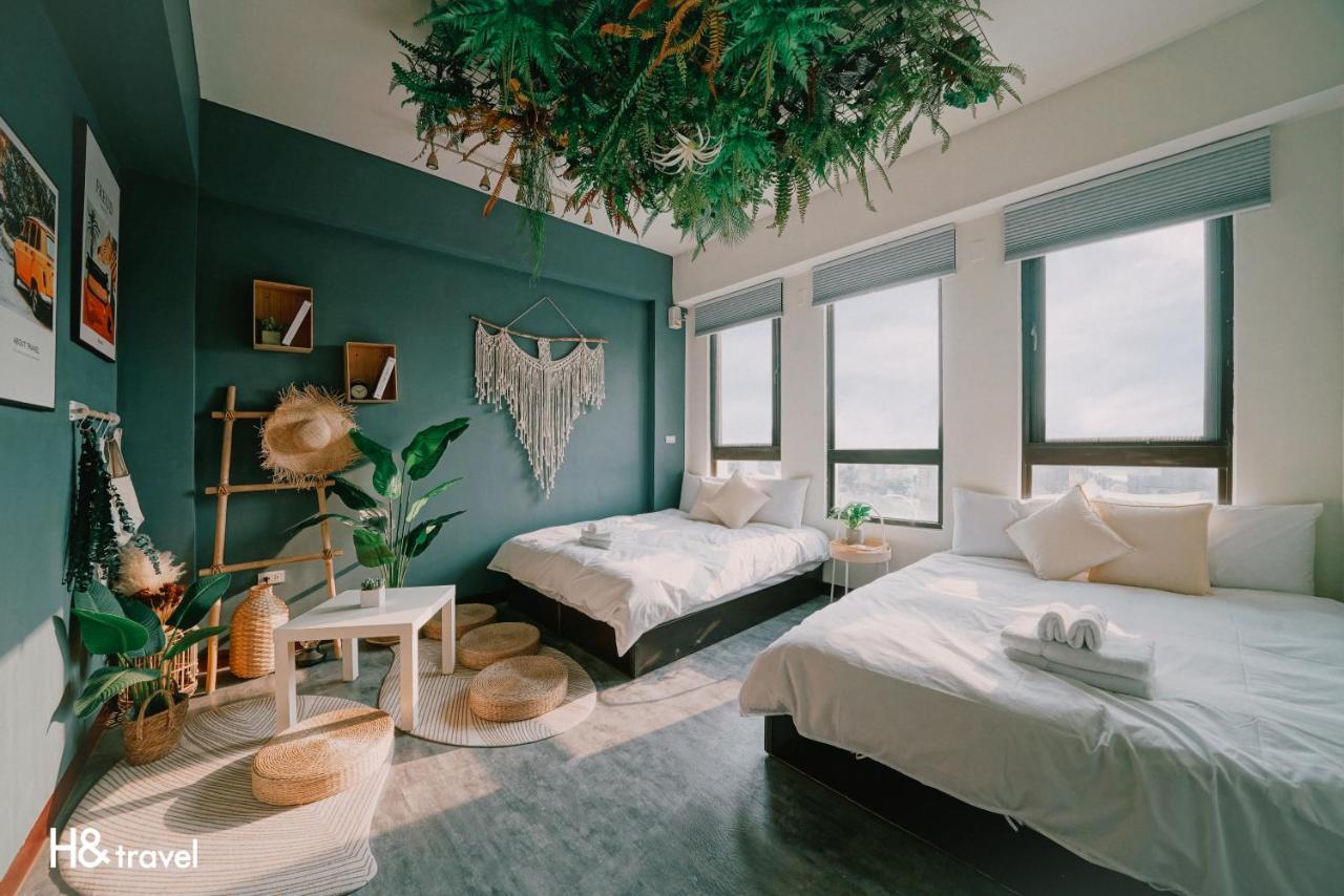Tainan Sleepie Inn Bagian luar foto